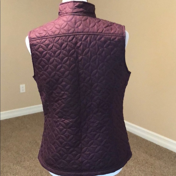 Eddie Bauer S purple quilted vest - Picture 2 of 4